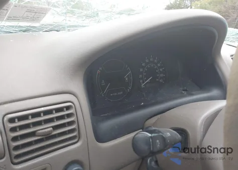 1998 Toyota Corolla Ce z USA, uszkodzony, nr VIN 2T1BR12E5WC037931